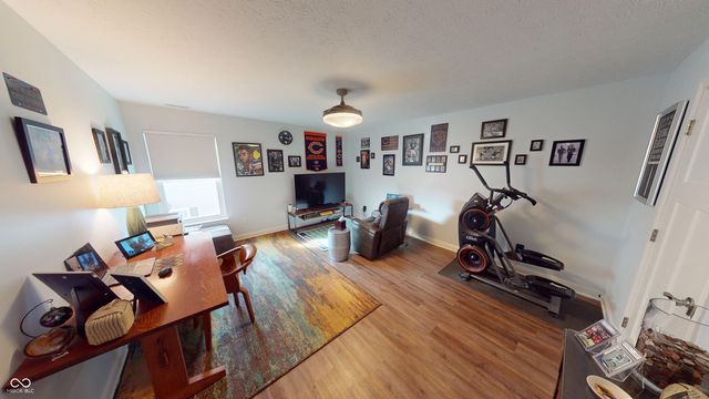 1963 Westminster Place, Columbus, IN 47201