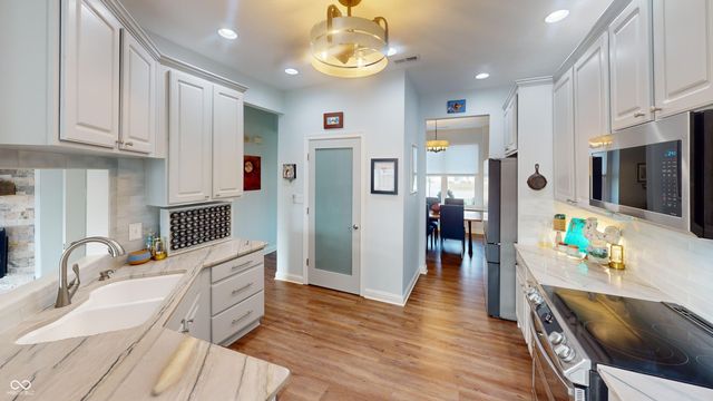 1963 Westminster Place, Columbus, IN 47201