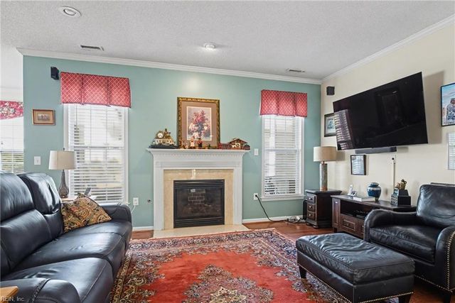 3129 Gallahad DR, Virginia Beach, VA 23456