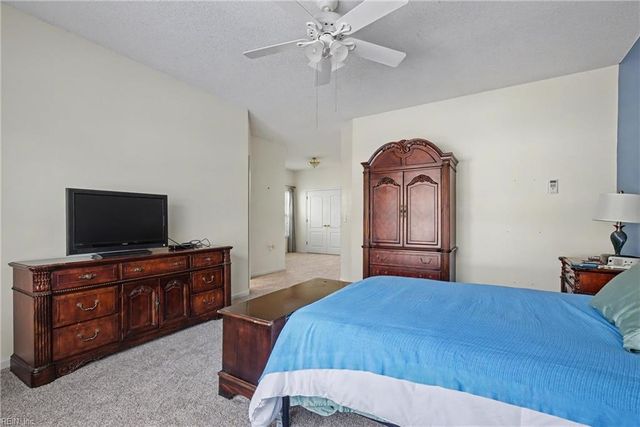 3129 Gallahad DR, Virginia Beach, VA 23456