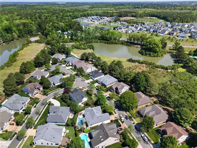 3129 Gallahad DR, Virginia Beach, VA 23456