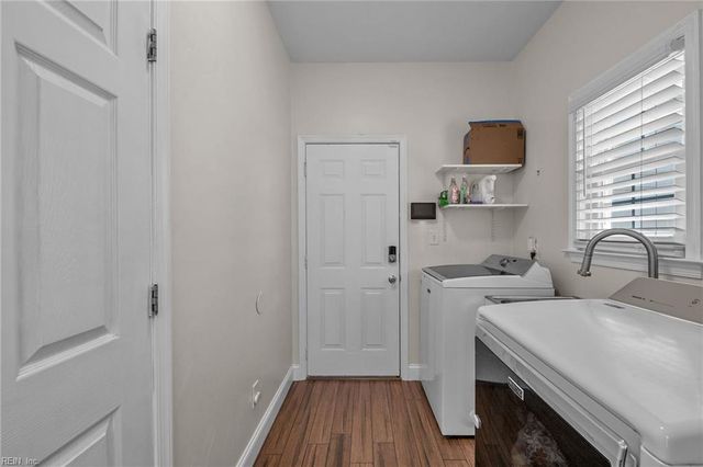 1302 Sasparilla CT, Chesapeake, VA 23320