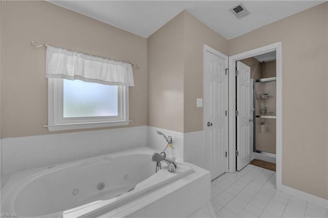 1302 Sasparilla CT, Chesapeake, VA 23320