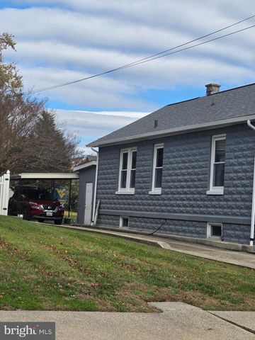 2900 CHENOAK AVE, Baltimore, MD 21234