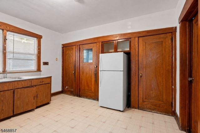 406 Highland Ave, Clifton City, NJ 07011