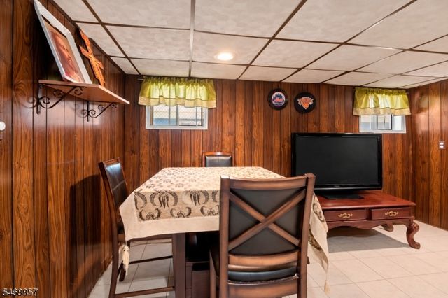 406 Highland Ave, Clifton City, NJ 07011