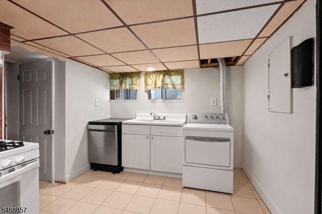 406 Highland Ave, Clifton City, NJ 07011
