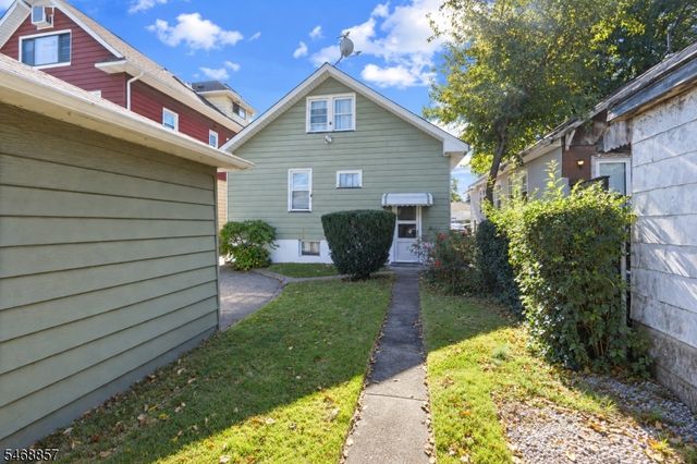 406 Highland Ave, Clifton City, NJ 07011