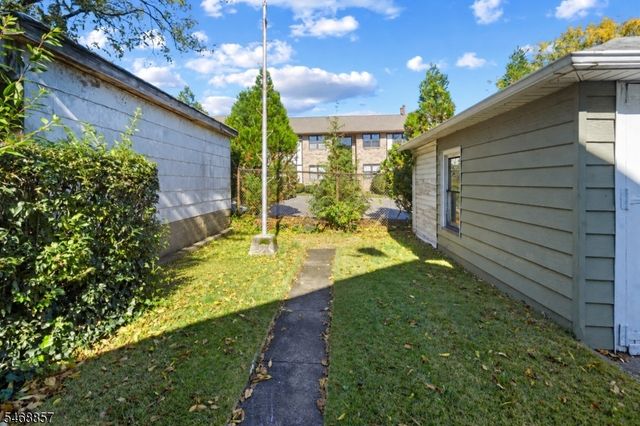 406 Highland Ave, Clifton City, NJ 07011