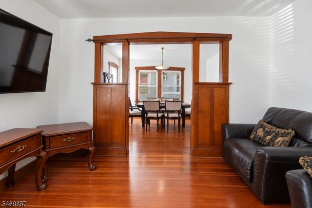 406 Highland Ave, Clifton City, NJ 07011