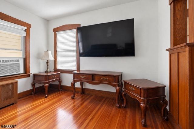 406 Highland Ave, Clifton City, NJ 07011