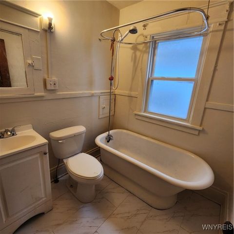 102 Carl Street, Buffalo, NY 14215