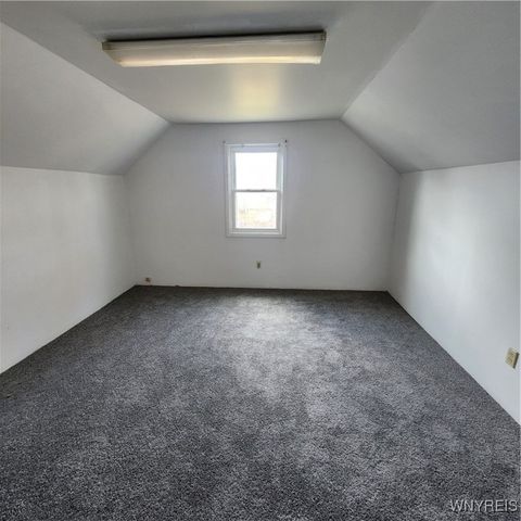 102 Carl Street, Buffalo, NY 14215