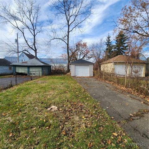 102 Carl Street, Buffalo, NY 14215