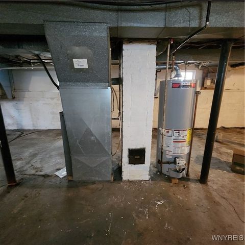 102 Carl Street, Buffalo, NY 14215