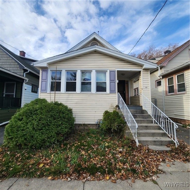102 Carl Street, Buffalo, NY 14215