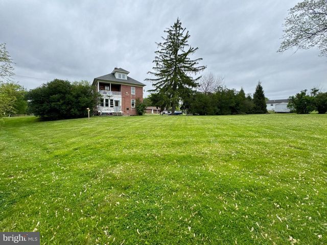 361 -363 BLACK ROCK RD, Hanover, PA 17331