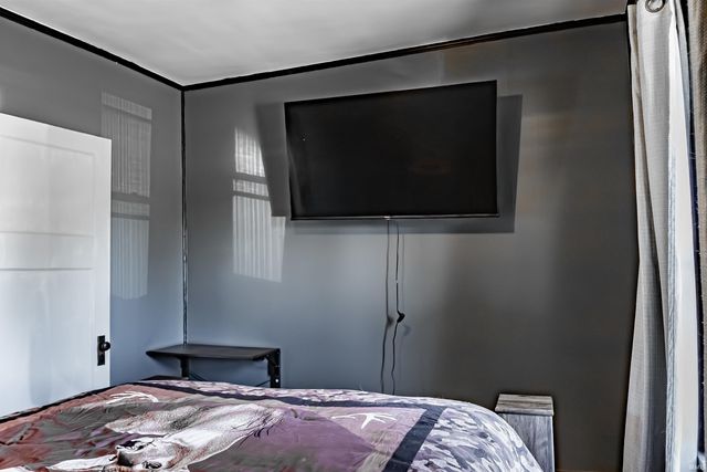 2019 13Th Street, Bedford, IN 47421