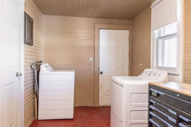 2019 13Th Street, Bedford, IN 47421