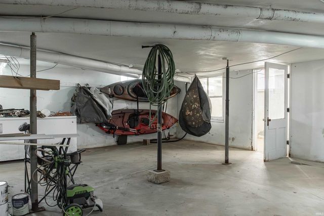 2019 13Th Street, Bedford, IN 47421