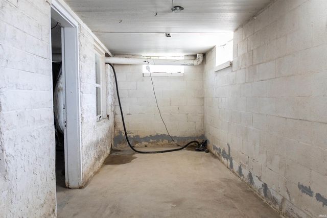 2019 13Th Street, Bedford, IN 47421