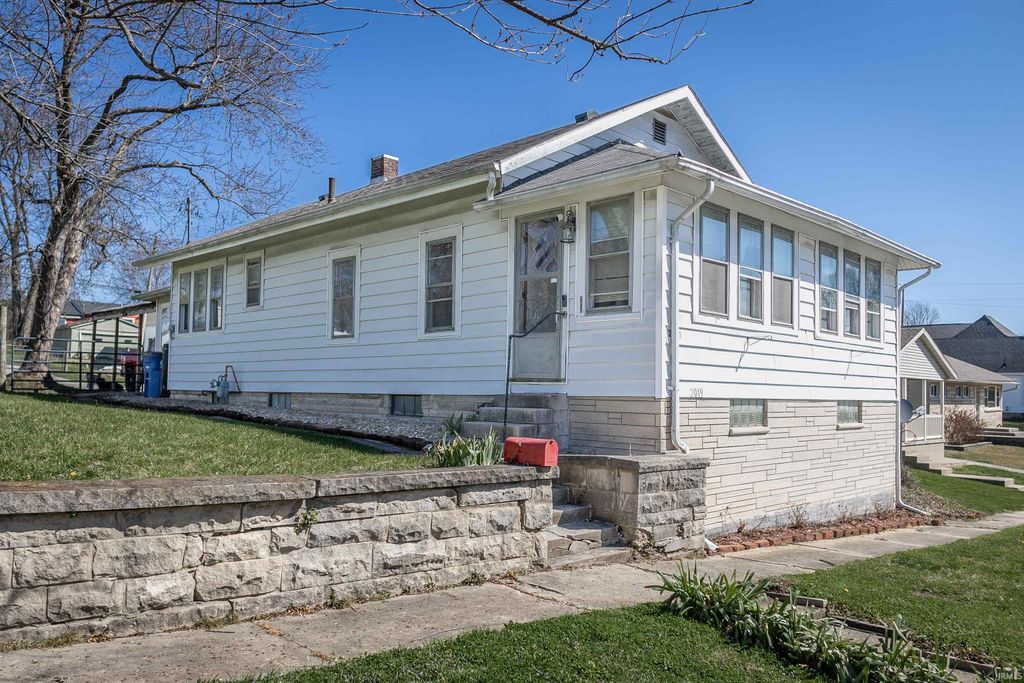 2019 13Th Street, Bedford, IN 47421