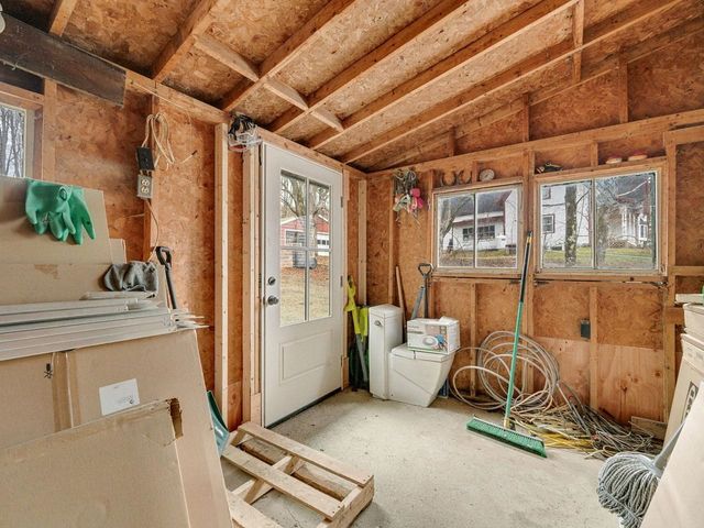 81 East River Road, Lincoln, VT 05443