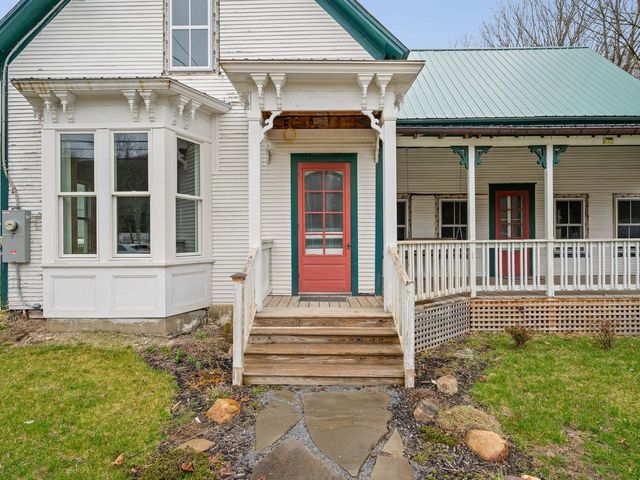 81 East River Road, Lincoln, VT 05443