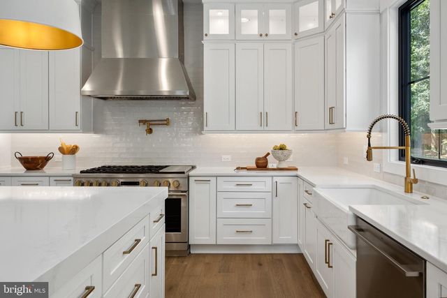 8650 MCHENRY ST, Vienna, VA 22180