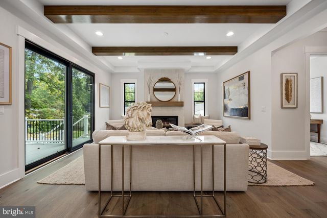 8650 MCHENRY ST, Vienna, VA 22180