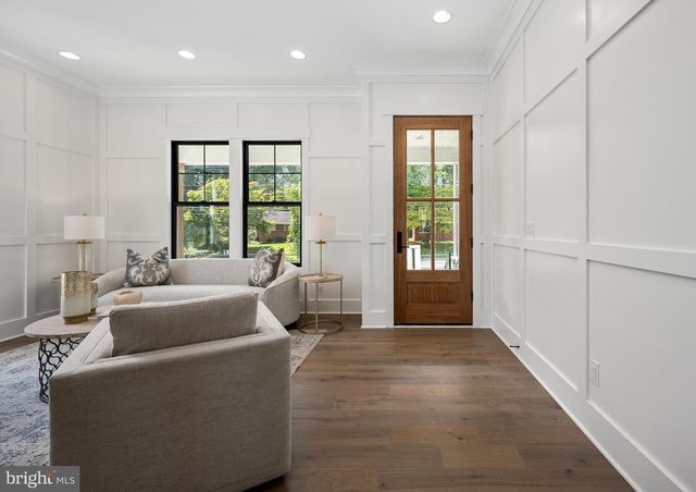 8650 MCHENRY ST, Vienna, VA 22180