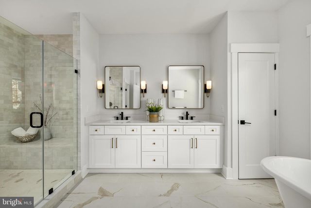 8650 MCHENRY ST, Vienna, VA 22180