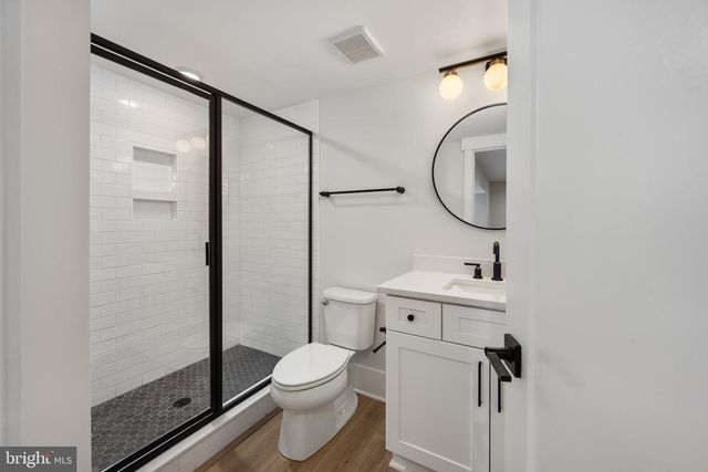 8650 MCHENRY ST, Vienna, VA 22180