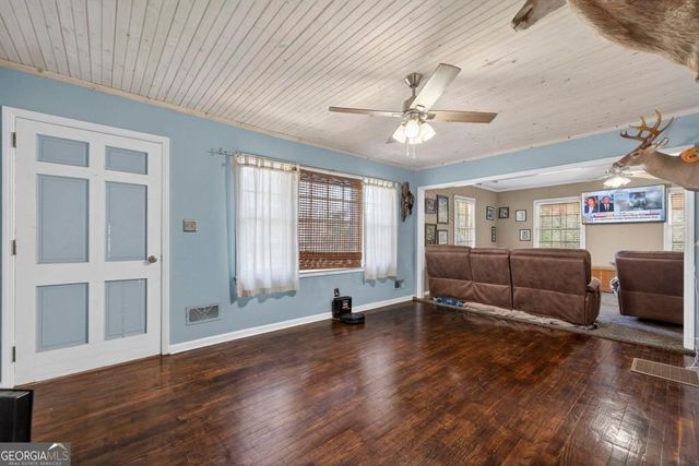 104 Parkway Drive, Eatonton, GA 31024