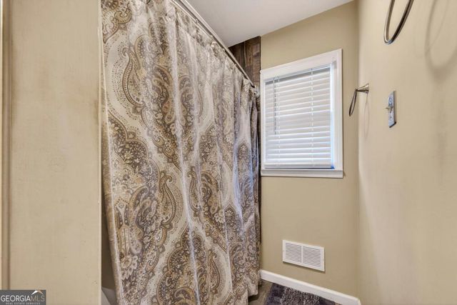 104 Parkway Drive, Eatonton, GA 31024
