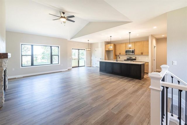 369 Drumlin Loop, Ripon, WI 54971