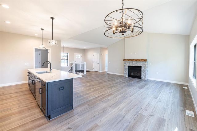 369 Drumlin Loop, Ripon, WI 54971