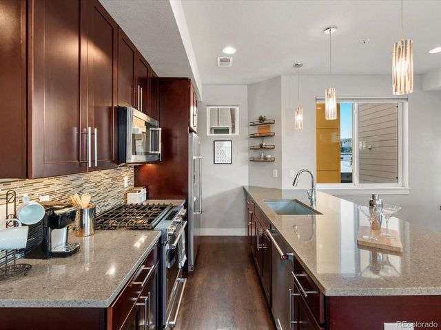 3132 W 19th Ave 3, Denver, CO 80204