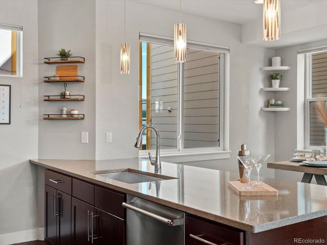 3132 W 19th Ave 3, Denver, CO 80204