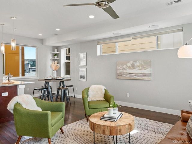 3132 W 19th Ave 3, Denver, CO 80204