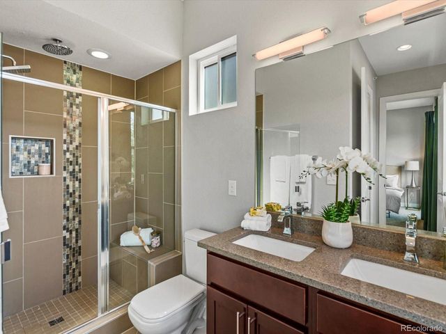 3132 W 19th Ave 3, Denver, CO 80204