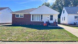26268 Leslie Avenue, Euclid, OH 44132