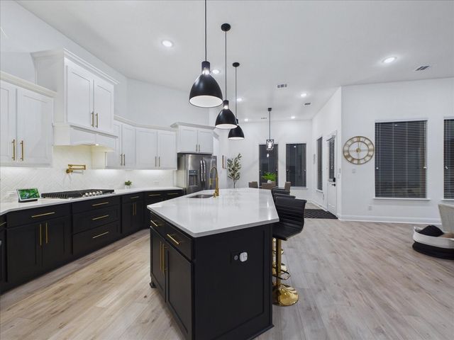 180 Settlement Lane, Mclendon Chisholm, TX 75032
