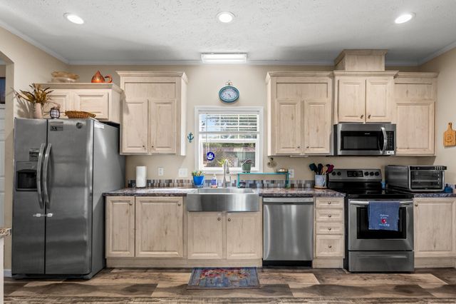144 Crooked Island Circle, Murrells Inlet, SC 29576