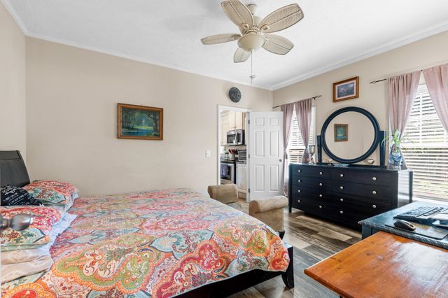 144 Crooked Island Circle, Murrells Inlet, SC 29576