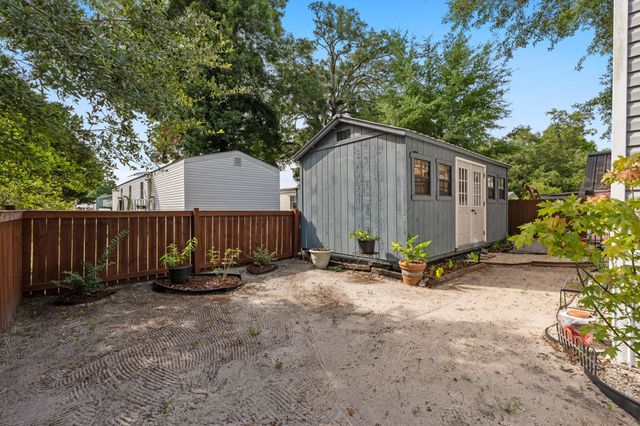 144 Crooked Island Circle, Murrells Inlet, SC 29576