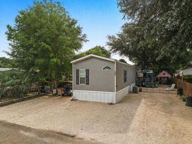144 Crooked Island Circle, Murrells Inlet, SC 29576