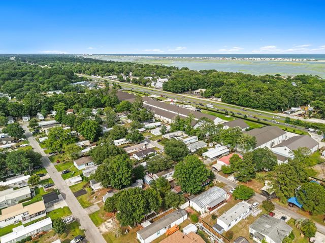 144 Crooked Island Circle, Murrells Inlet, SC 29576