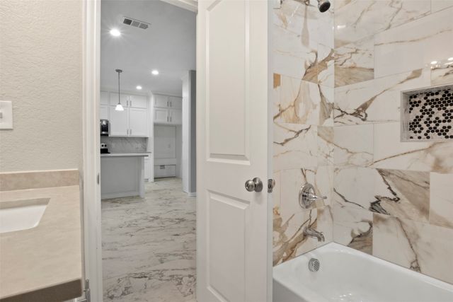 1542 Caldwell Street, Dallas, TX 75223