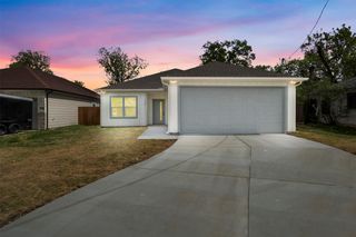 1542 Caldwell Street, Dallas, TX 75223